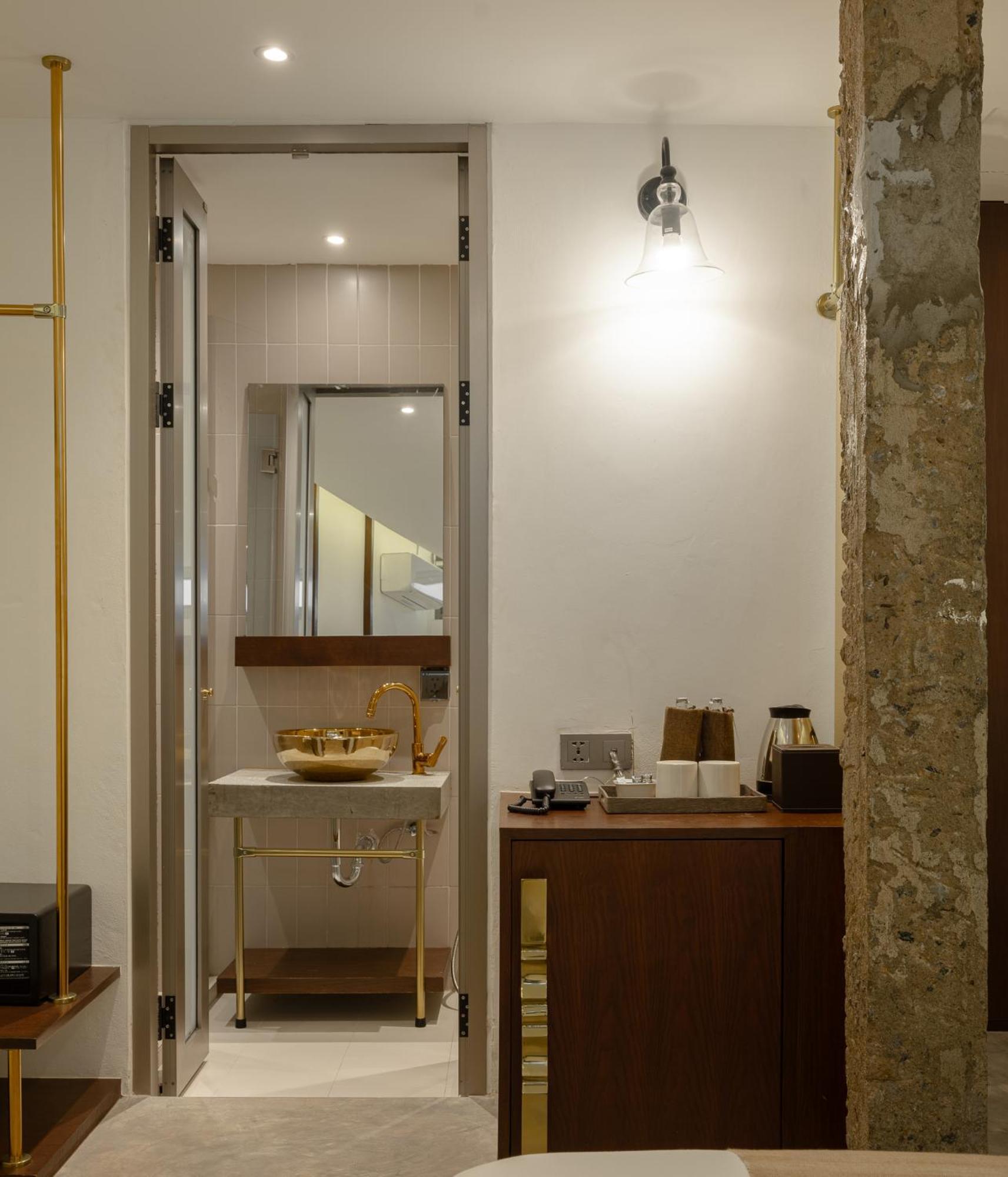 Nidhra Boutique Hotel Bangkok Sukhumvit 객실 사진